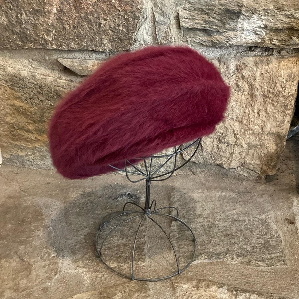 Stunning Vintage Kangol Furgora Beret